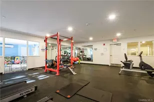 10 Byron Pl, Larchmont, NY 10538 - Photo 31