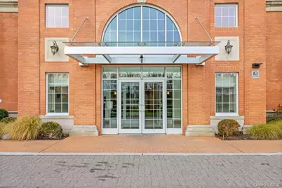 10 Byron Place #219, Larchmont, NY 10538 - Photo 33