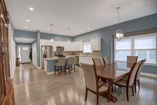 2 Spruce Pl, Bohemia, NY 11716 - Photo 9