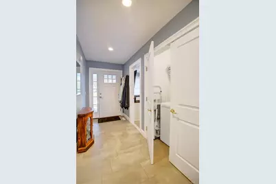 2 Spruce Place, Bohemia, NY 11716 - Photo 3