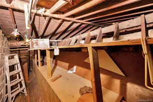 164-04 33rd Ave, Flushing, NY 11358 - Photo 19