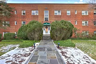 450 Pelham Rd, New Rochelle, NY 10805 - Photo 9