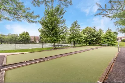4 Oakhurst Court, Mount Sinai, NY 11766 - Photo 35