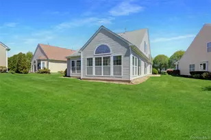 4 Oakhurst Ct, Mount Sinai, NY 11766 - Photo 3