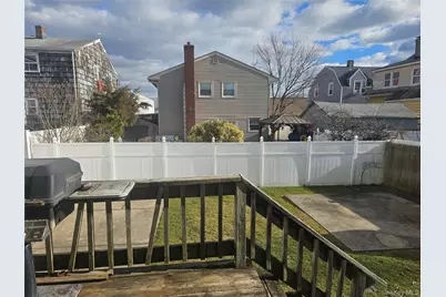 14 Alemeda Street, Inwood, NY 11096 - Photo 11