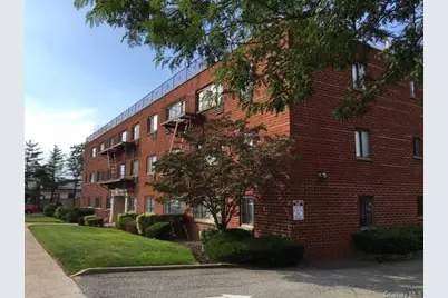 555 Merrick Road #1J, Rockville Centre, NY 11570 - Photo 1