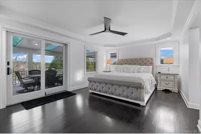 19 W Tiana Road, Hampton Bays, NY 11946 - Photo 17