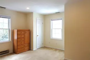 1828 Commerce St, Yorktown Heights, NY 10598 - Photo 9