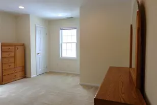 1828 Commerce St, Yorktown Heights, NY 10598 - Photo 11