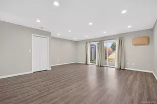 9 Millholland Dr, Fishkill, NY 12524 - Photo 9