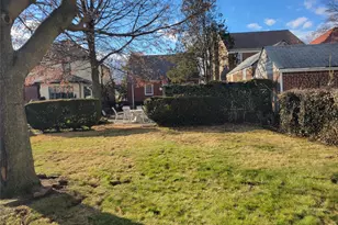 30-11 149th St, Flushing, NY 11354 - Photo 19