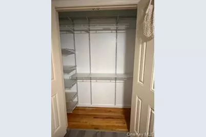 717 Willis Avenue #4B, Williston Park, NY 11596 - Photo 5