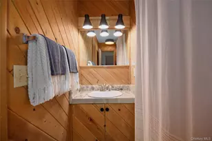 90 Cedar Ave, Poughkeepsie, NY 12603 - Photo 35