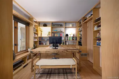 90 Cedar Avenue, Poughkeepsie, NY 12603 - Photo 17