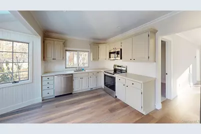 16 Highland Road, Rocky Point, NY 11778 - Photo 7