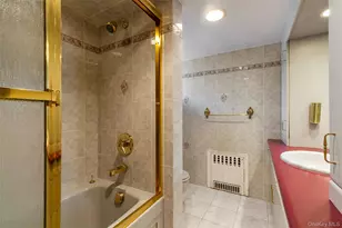 89 Devoe Ave, Yonkers, NY 10705 - Photo 19