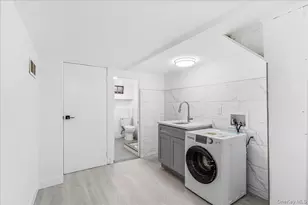 161-36 Grand Central Pkwy, Jamaica, NY 11432 - Photo 11