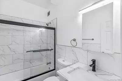 161-36 Grand Central Parkway, Jamaica, NY 11432 - Photo 5