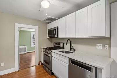 140 Park Avenue, Roosevelt, NY 11575 - Photo 19