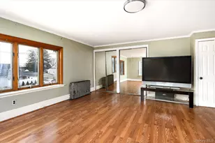 140 Park Ave, Roosevelt, NY 11575 - Photo 17