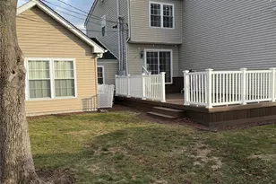 72 N Fordham Rd, Bethpage, NY 11801 - Photo 27