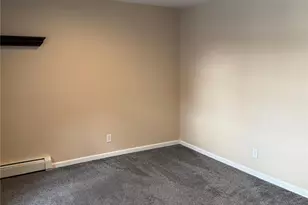 72 N Fordham Rd, Bethpage, NY 11801 - Photo 17