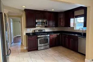 72 N Fordham Rd, Bethpage, NY 11801 - Photo 5