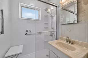 47 Lawrence Dr, White Plains, NY 10603 - Photo 21