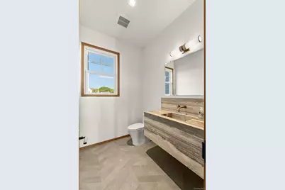 32 Quogo Neck Lane, Quogue, NY 11959 - Photo 13