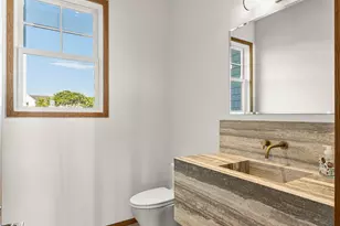 32 Quogo Neck Ln, Quogue, NY 11959 - Photo 13