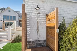 32 Quogo Neck Ln, Quogue, NY 11959 - Photo 37