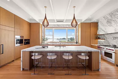 32 Quogo Neck Lane, Quogue, NY 11959 - Photo 9