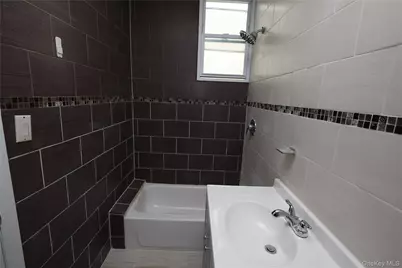 10118 94th Street, Ozone Park, NY 11416 - Photo 9