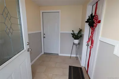 10118 94th Street, Ozone Park, NY 11416 - Photo 3