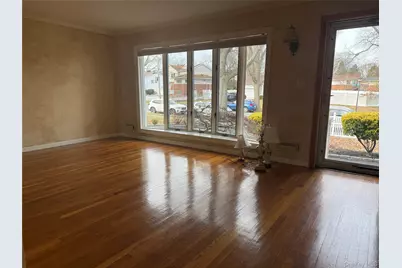 14 Genesee Drive, Commack, NY 11725 - Photo 9