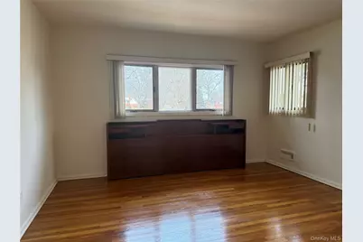 14 Genesee Drive, Commack, NY 11725 - Photo 11