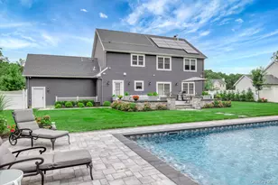 6 Mastro Ct, Calverton, NY 11933 - Photo 43