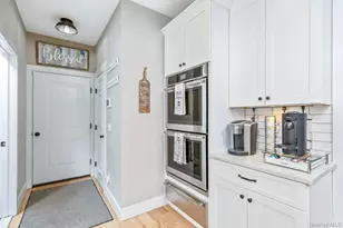 6 Mastro Ct, Calverton, NY 11933 - Photo 23