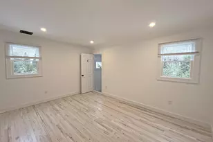 185 Wakeman Rd, Hampton Bays, NY 11946 - Photo 15