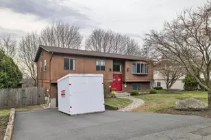 10 Skinner Ct, Tomkins Cove, NY 10986 - Photo 3