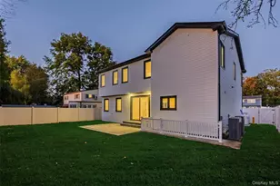 182 Friends Ln, Westbury, NY 11590 - Photo 41