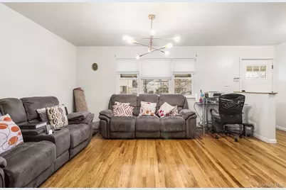 11916 204th Street, Saint Albans, NY 11412 - Photo 3