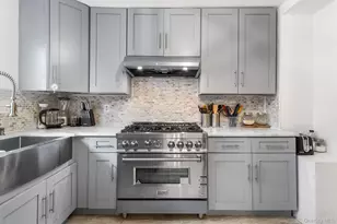 119-16 204th St, Saint Albans, NY 11412 - Photo 7