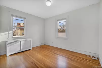 249 Aka 247 Roberts Avenue, Yonkers, NY 10703 - Photo 15