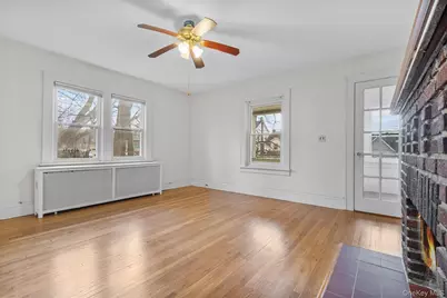 249 Aka 247 Roberts Avenue, Yonkers, NY 10703 - Photo 5