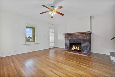 249 Aka 247 Roberts Avenue, Yonkers, NY 10703 - Photo 3