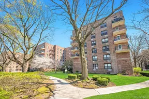 224-24 Union Tpke, Bayside, NY 11364 - Photo 3