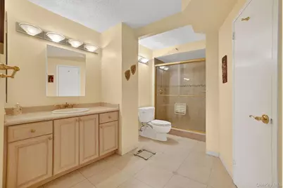 25 Rockledge Avenue #403, White Plains, NY 10601 - Photo 37