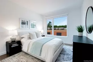 333 Warner Ave, Roslyn, NY 11577 - Photo 9