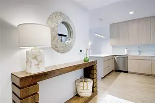 333 Warner Ave, Roslyn, NY 11577 - Photo 3